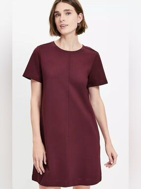 Ann Taylor LOFT Ponte Pocket Mini Dress Burgundy Short Sleeve Size Large New